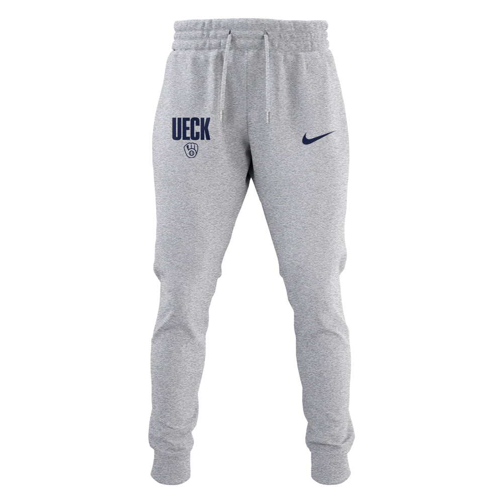 7. Honoring The Legend – Brewers icon & Baseball Hall of Famer Bob Uecker Hoodie